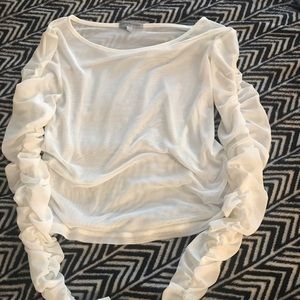 Long sleeve crop top with a crop top tank top